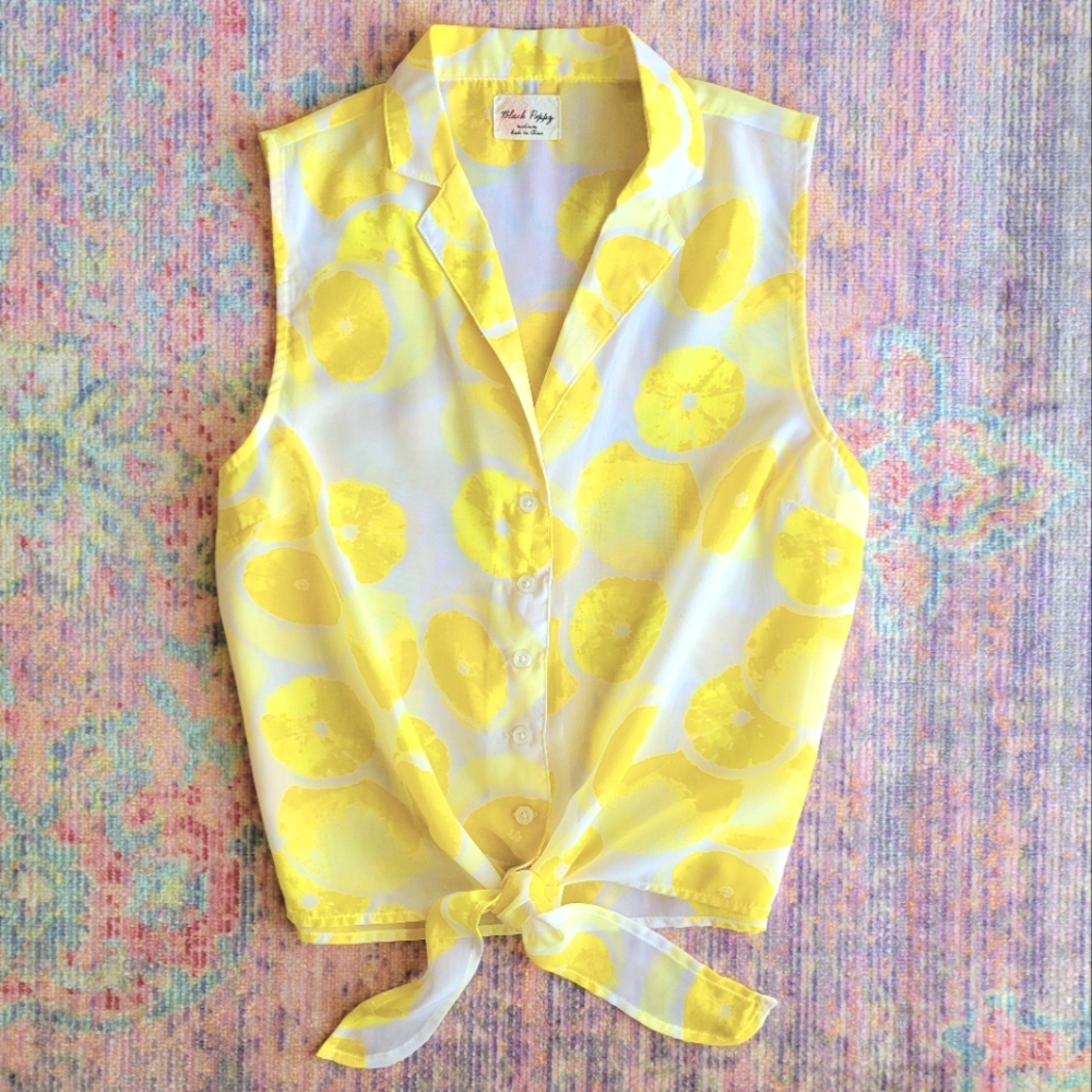 Lemon Sleeveless Blouse